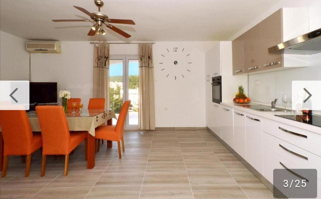 Apartman Varga Трогир Экстерьер фото